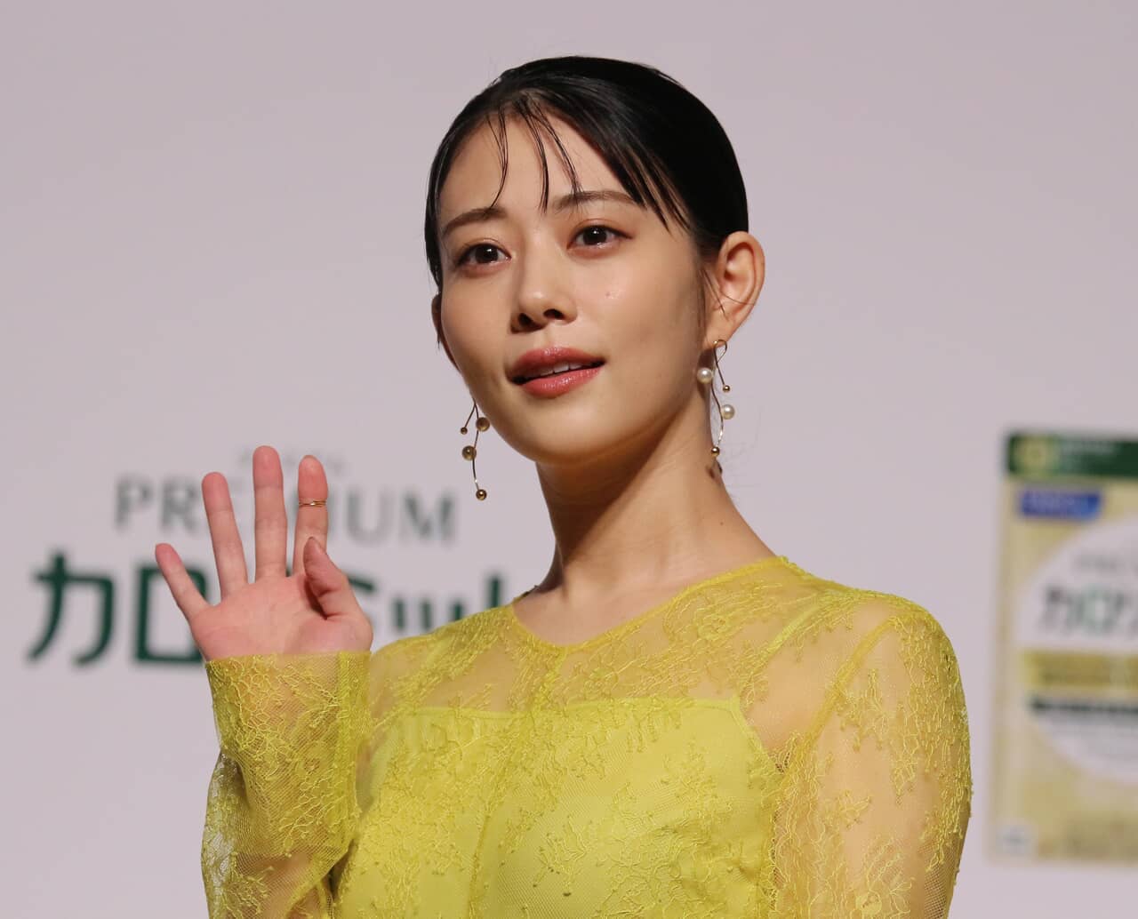 高畑充希　アイコラ ユメクイサバク 高畑充希 写真集 淋しい