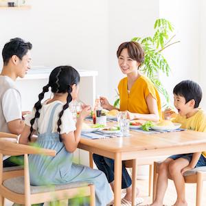 食卓の「もったいない！」から「鮮度、旨味長持ち」安心安全への挑戦——住友ベークライト「真空スキンパック」