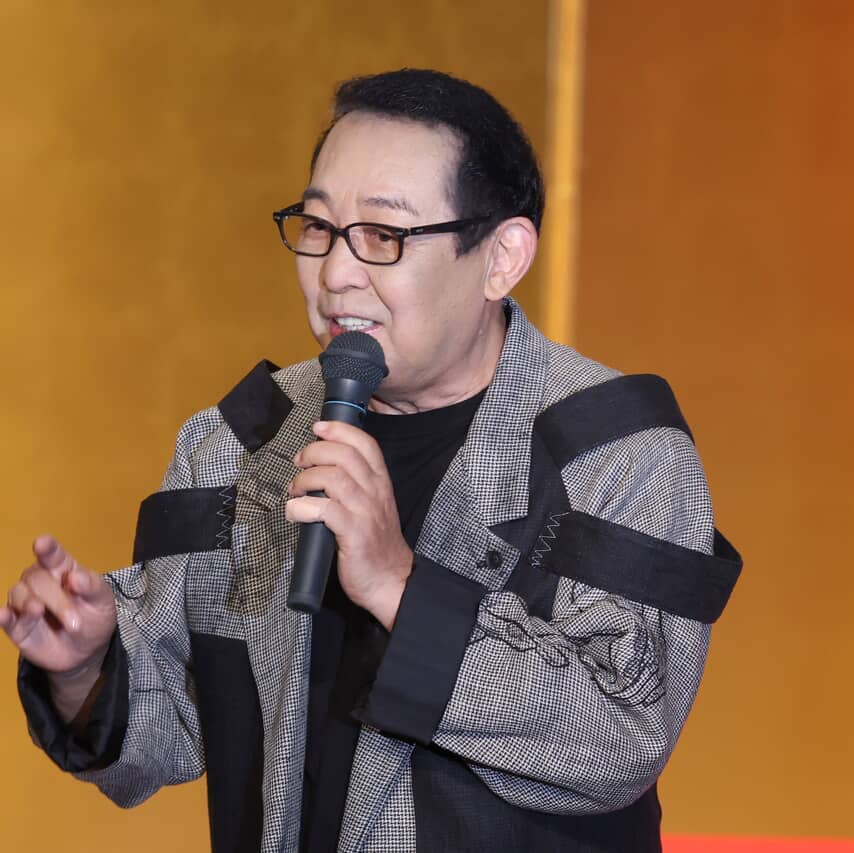 さだまさし「突然声が出なくなった」鹿児島公演2曲目で中断！11月2日に延期決定