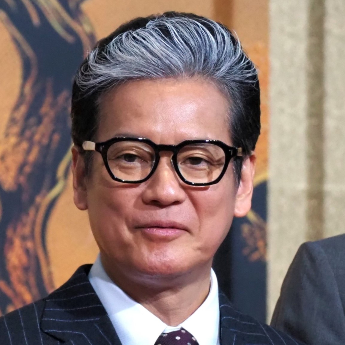 唐沢寿明＆山口智子夫妻、「研音」退所を発表！来年1月に「TEAM KARASAW…
