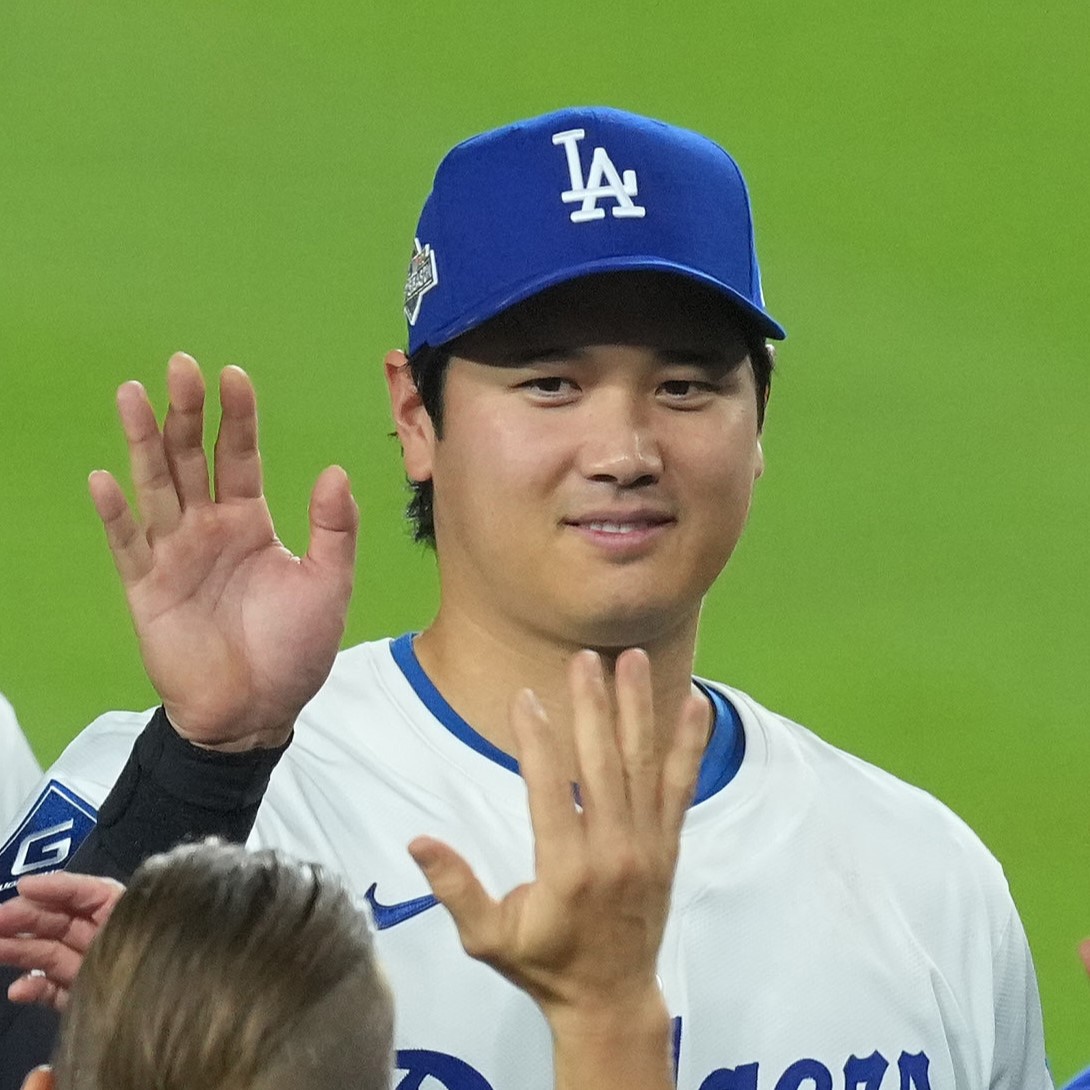 ド軍、日本人トリオが大活躍！2連勝で地区シリーズ進出決定！大谷は1安打1打点、山…