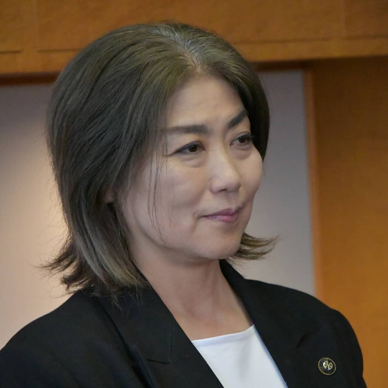“疑惑”の田久保伊東市長、「高校の卒業証明書」を提出！自らの学歴詐称問題受けた新…