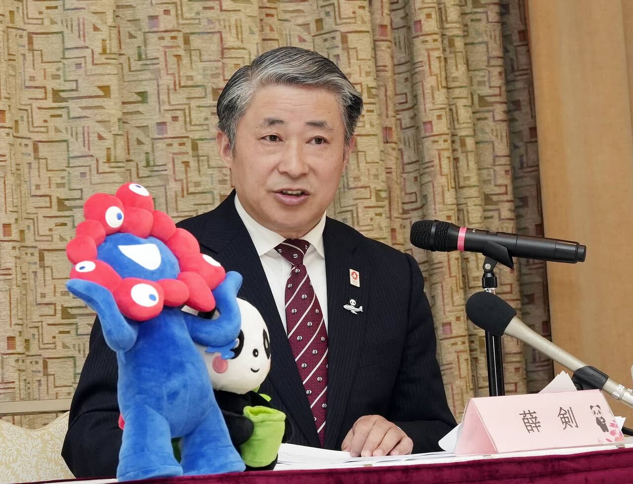 薛剣駐大阪総領事