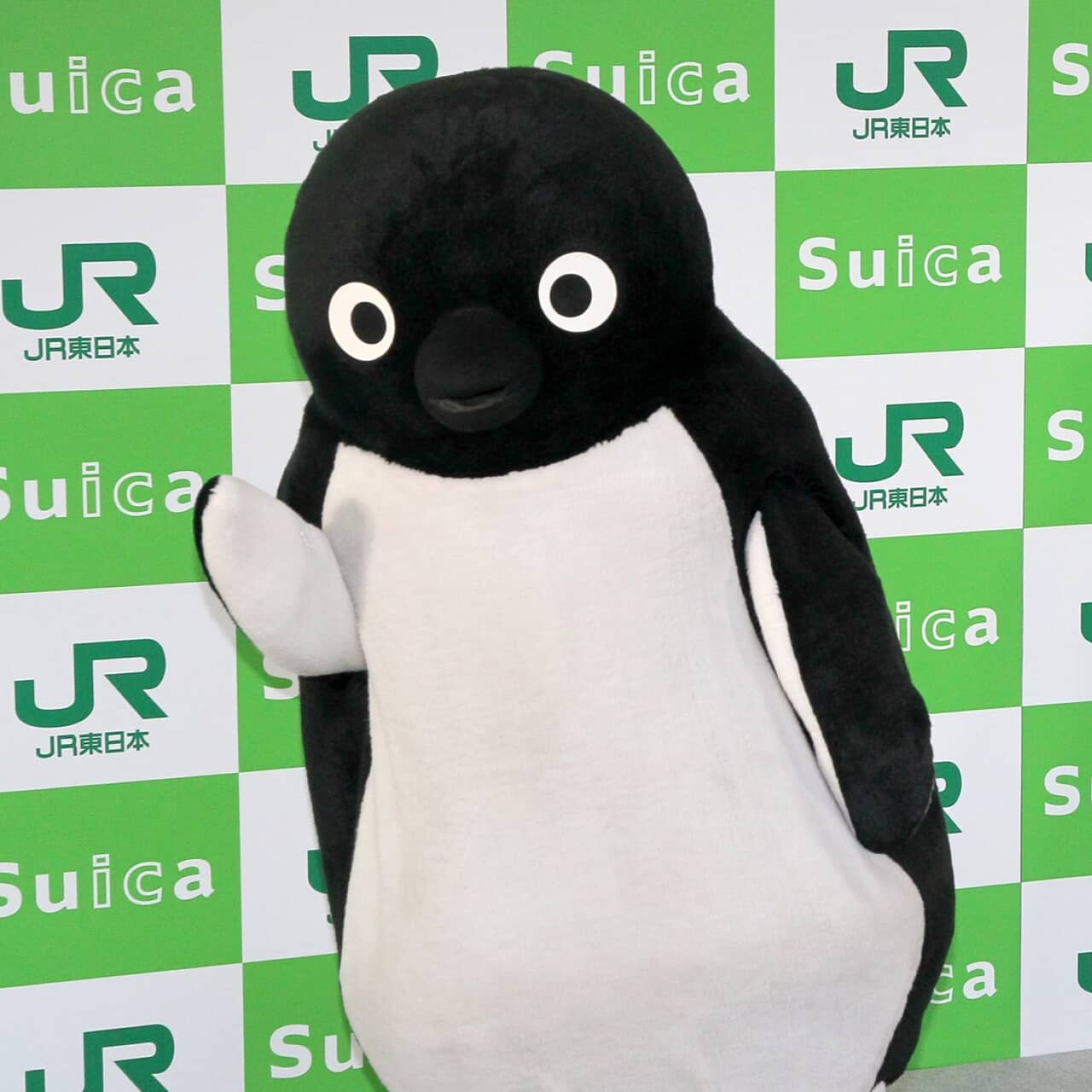 『Suicaのペンギン』2026年度末で「卒業」！「残留でいいのに」と惜しむ声も…