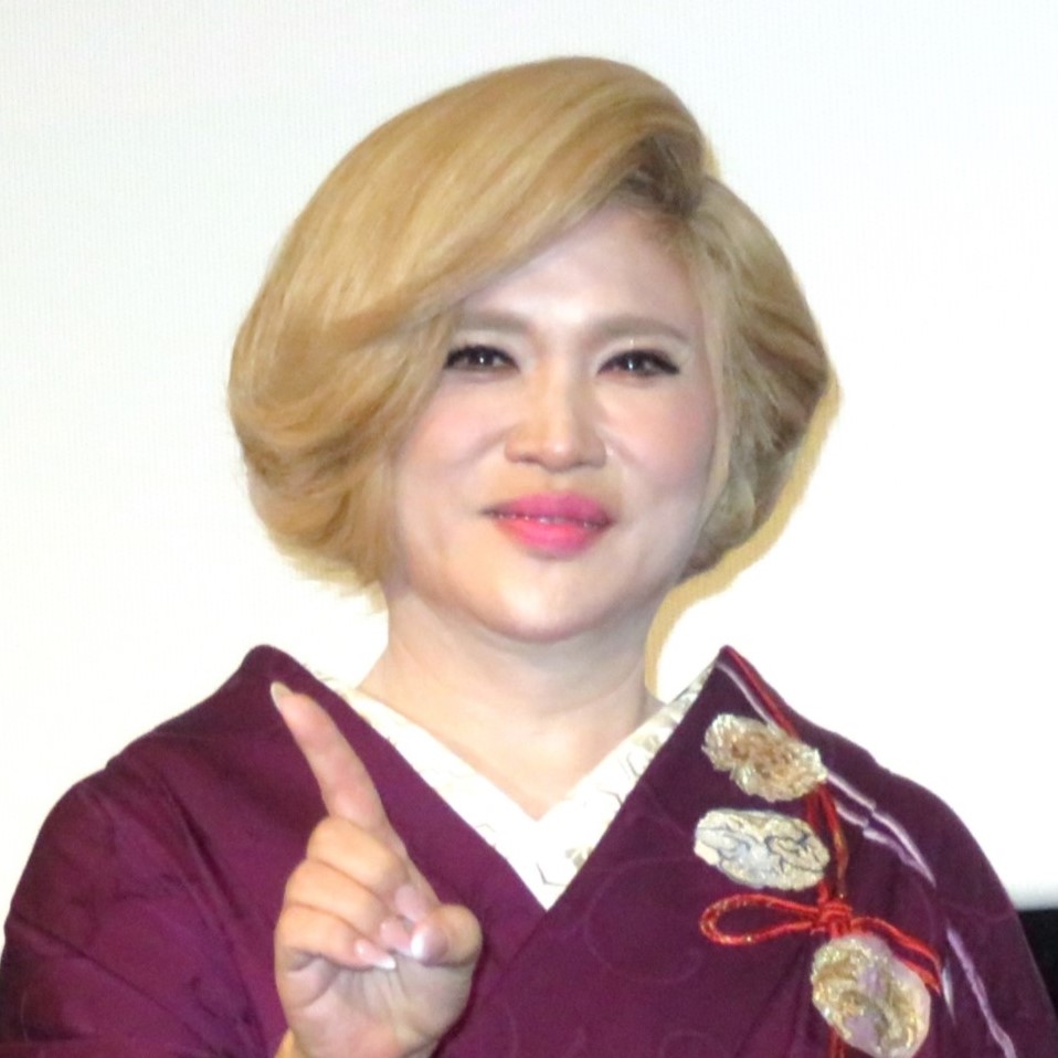 IKKO、顔面まひで緊急入院していた！「眉毛が2、3cm横にずれて…」