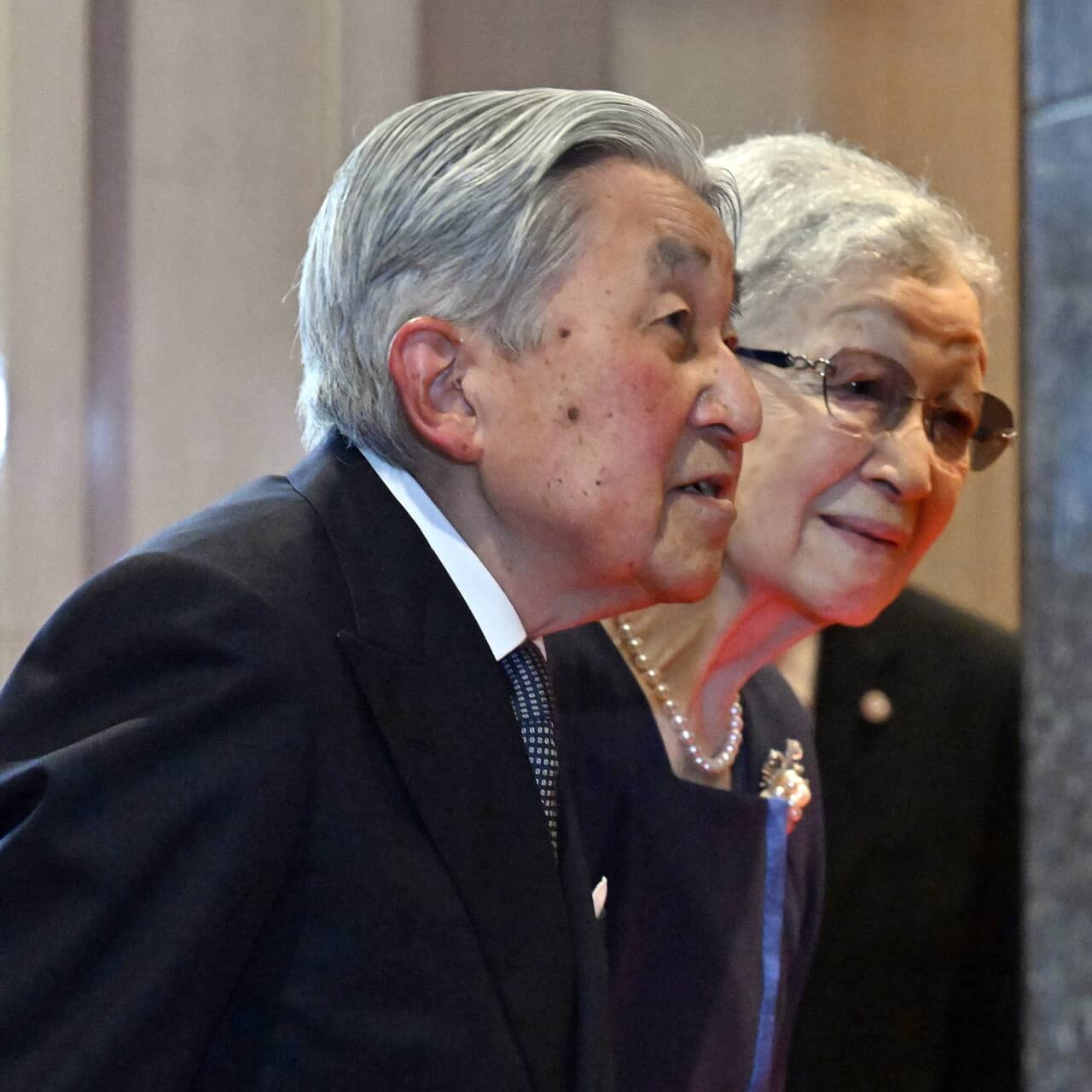 上皇さま、92歳の誕生日。心臓の症状は安定