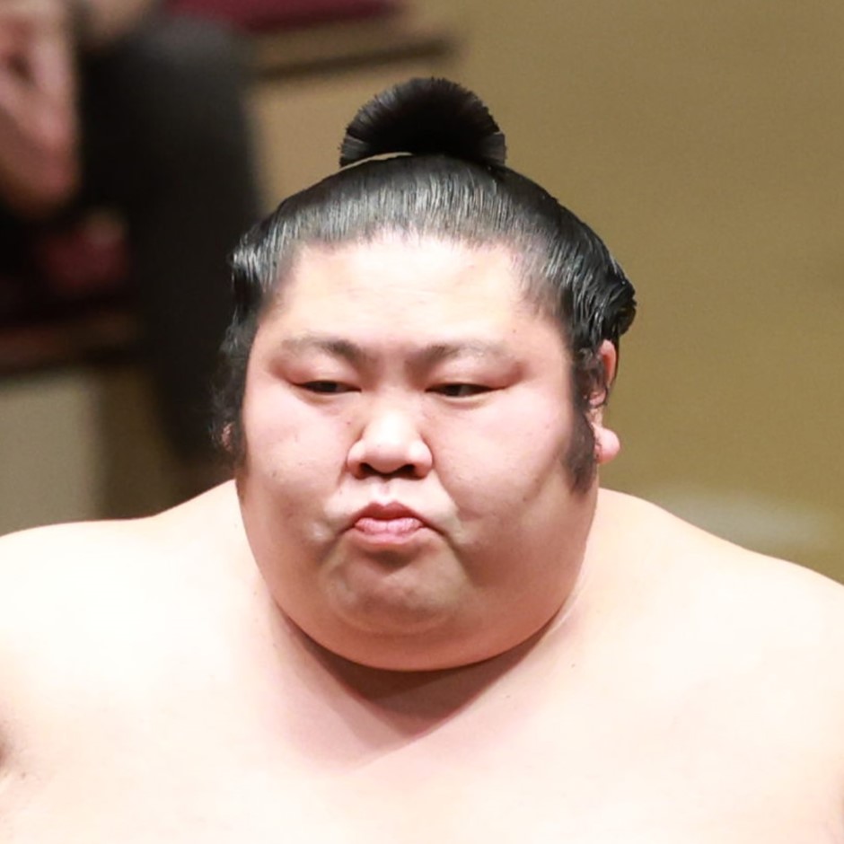 大相撲・剣翔、現役CAと婚約発表！本籍は「両国国技館」！初場所初日に婚姻届を提出へ