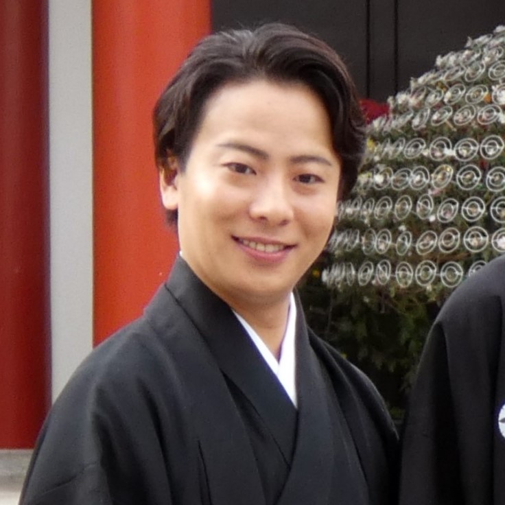 歌舞伎俳優・中村鶴松容疑者を現行犯逮捕！「覚えていない」…飲食店のドア蹴って破壊