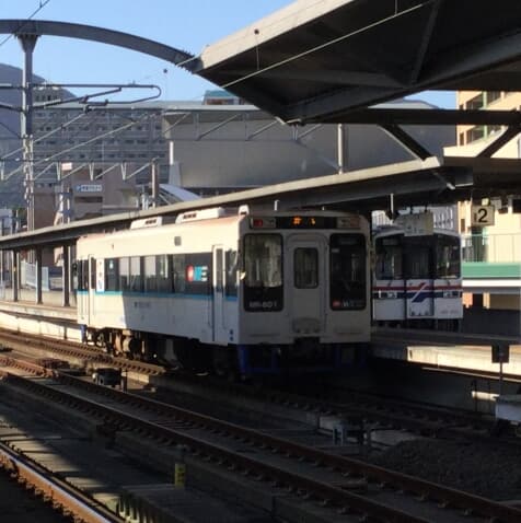 《松浦鉄道》旅のシメは巨大すぎる｢佐世保バーガー｣で決まり！【女子鉄ひとりたび】25番線