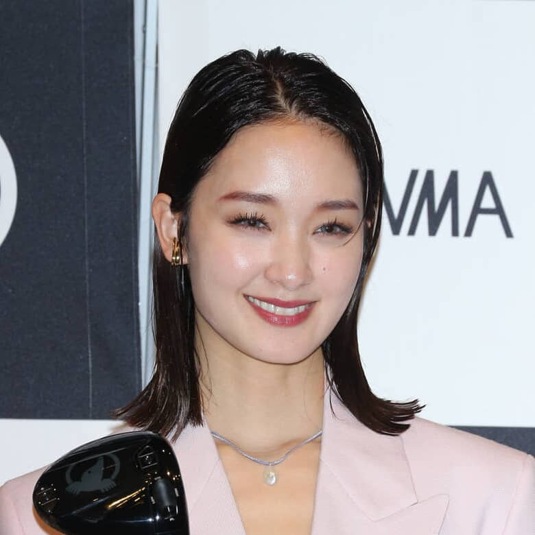 剛力彩芽、ゴルフのお仕事待ってま~す!「いつか皆さまにスイングをお披露目したい」