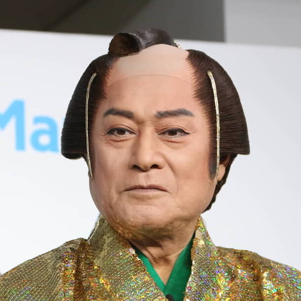 こすり続けて20年。松平健「マツケンサンバ」で今年も沸かす。ファミマ「あそべるコ…