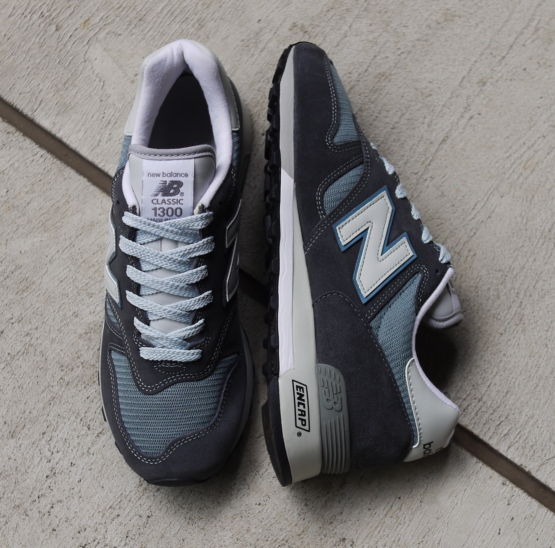 ニューバランス new balance M1300CLS スティールブルー