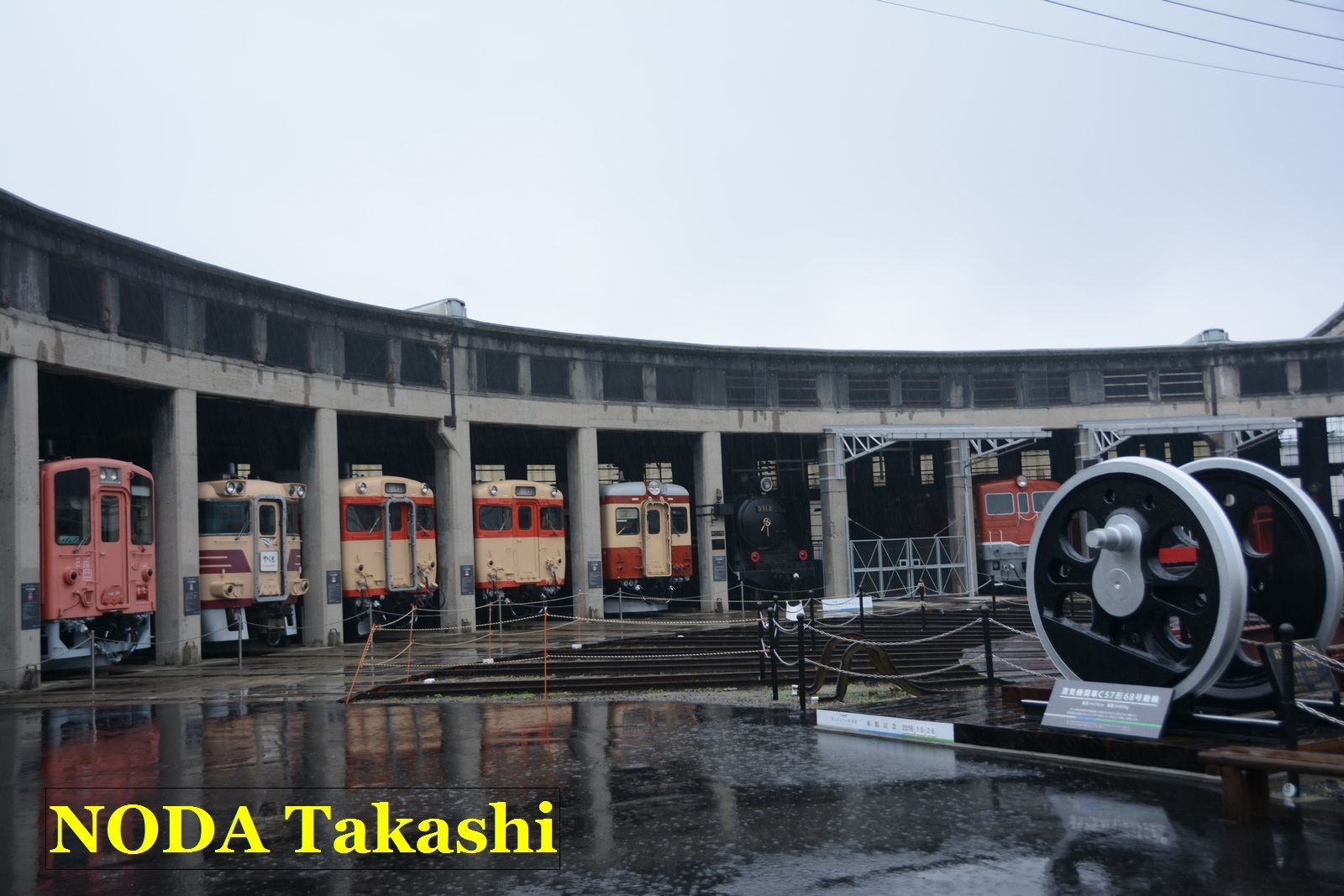 雨にけぶるJR因美線の旅