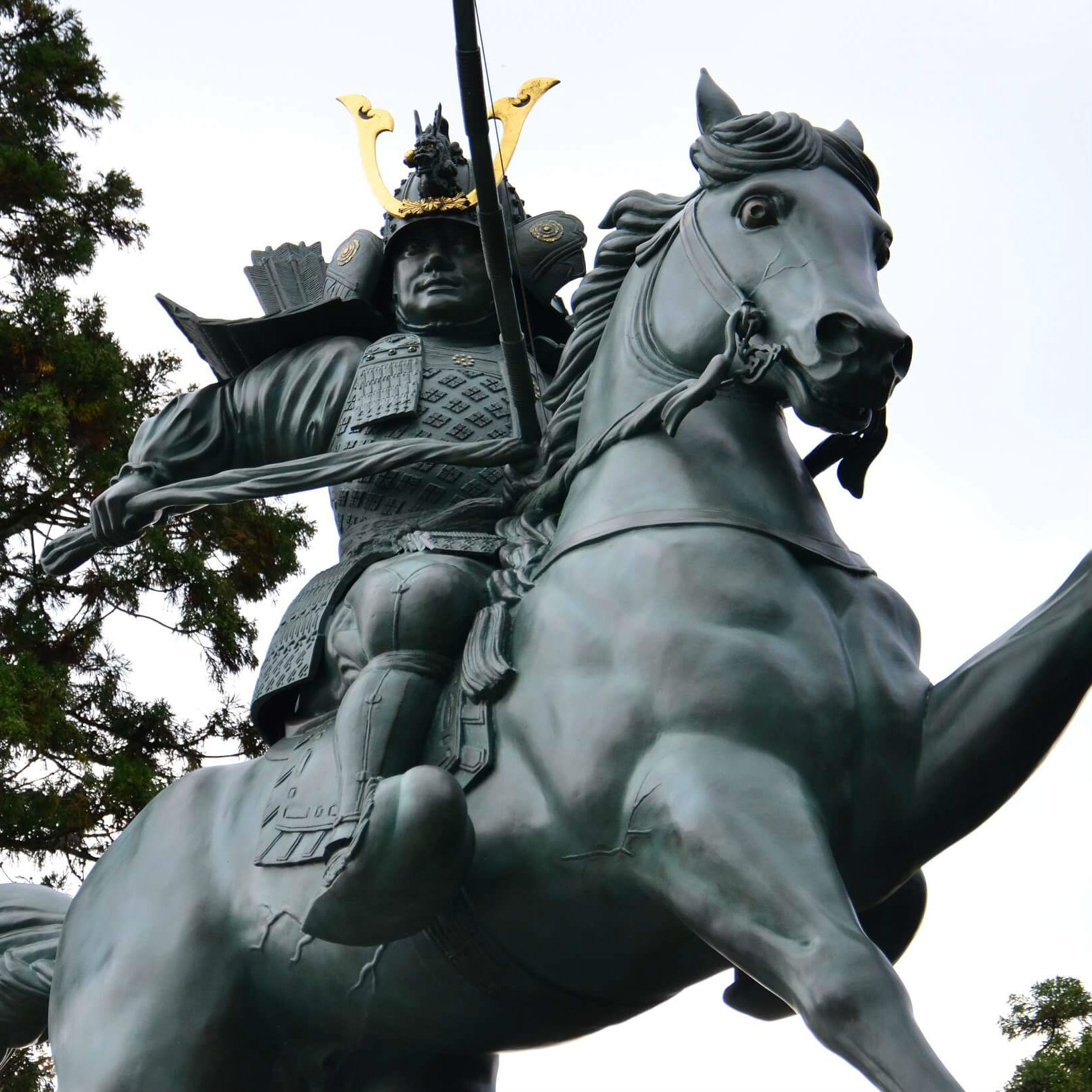 女武者・巴御前と共に、平家の大軍に挑んだ！<br />庶民に慕われた源氏の英雄 猛将 木曽義仲を知る