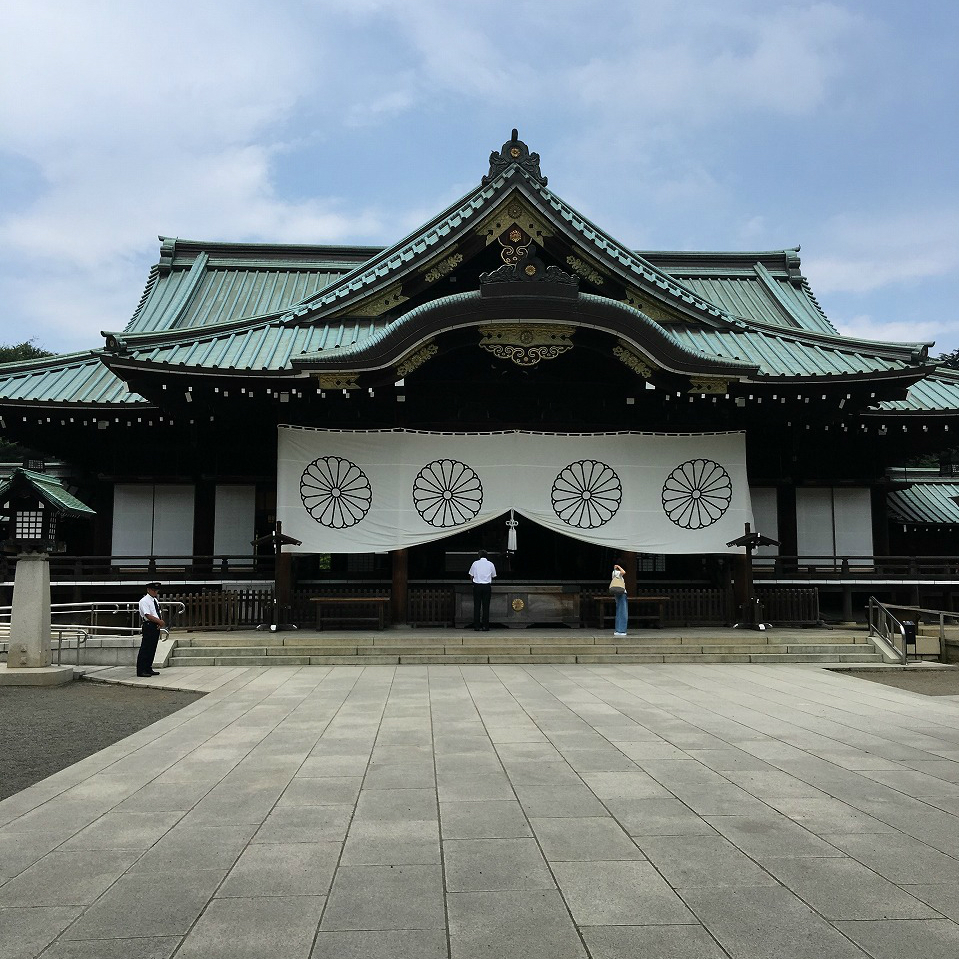 靖国神社で戦国を観る