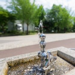 水ビジネス市場は70兆!? おいしい日本の水道水の高騰はすぐそこまで<br />―日本の水が危ないって知っていましたか？