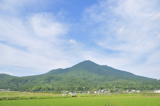 日本一の山と並び称される名低山