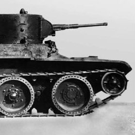 ソ連の快速戦車「T-34」のルーツはアメリカ製戦車だった！