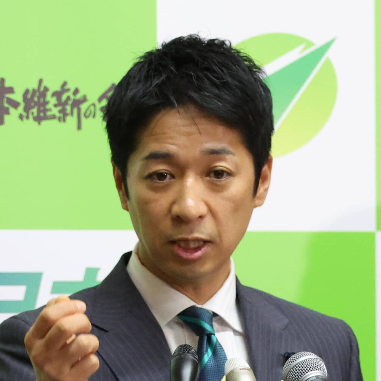 「赤旗砲」被弾した維新・藤田共同代表。橋下徹が猛ツッコミ→会見で本人釈明へ