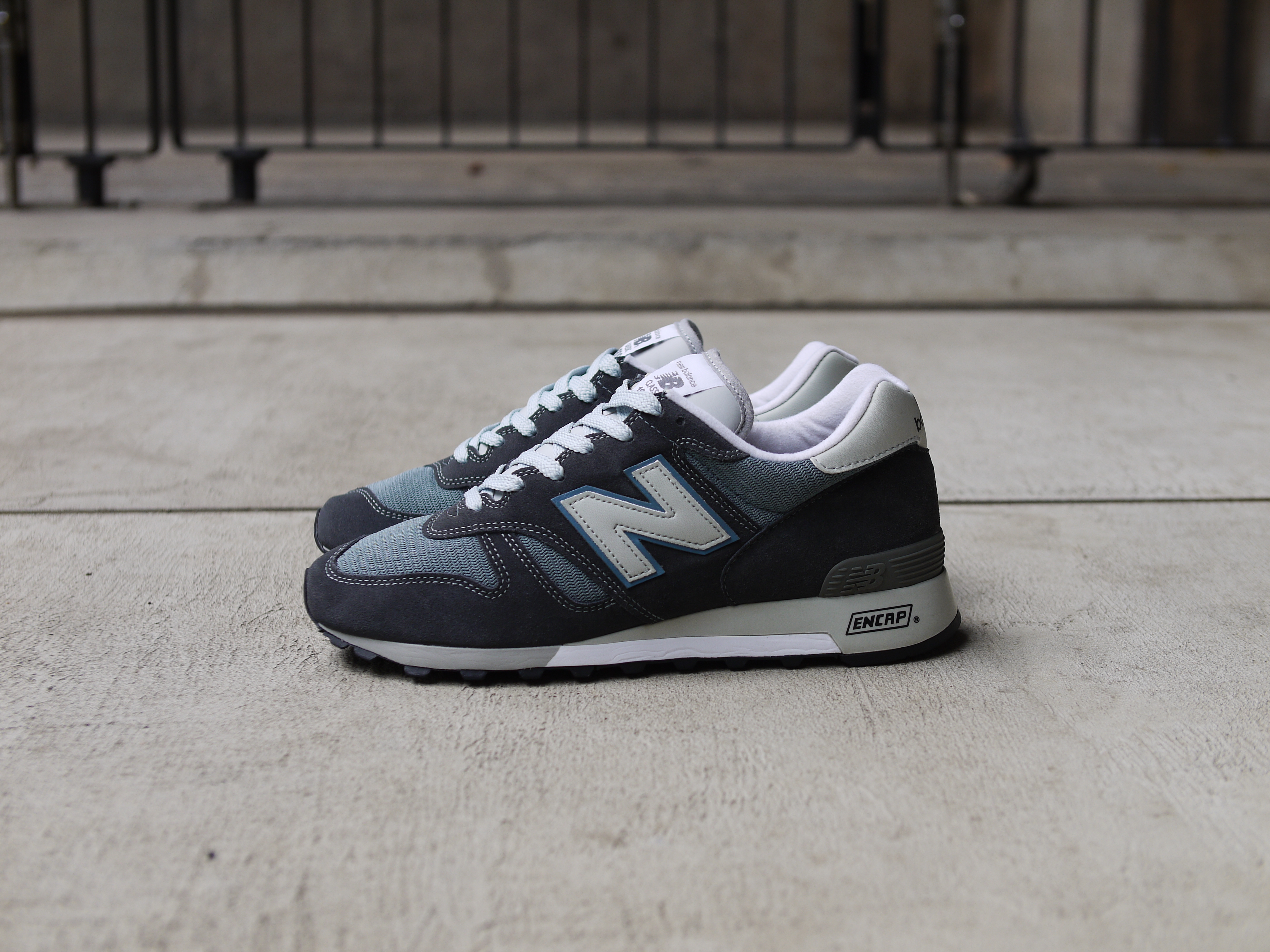 ニューバランス new balance M1300CLS スティールブルー