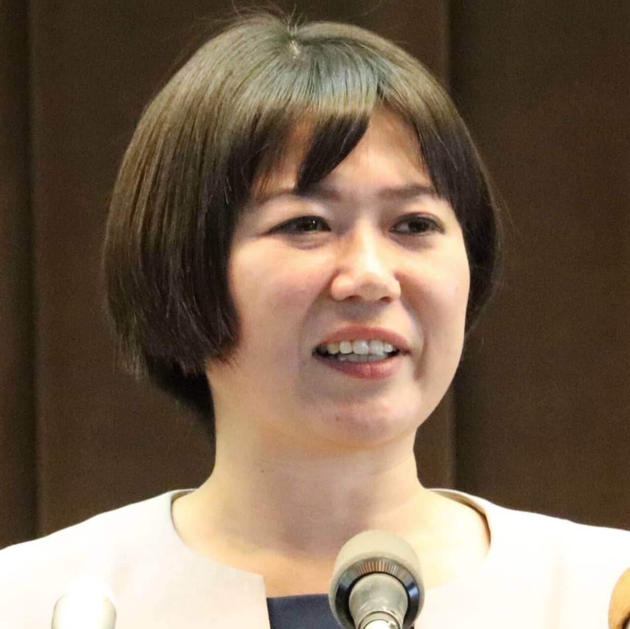 “既婚男性とラブホテル会合”の前橋市長、500件の問い合わせや苦情が殺到。小川市…