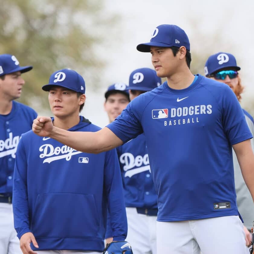 大谷翔平、山本由伸を「卒アル欠席者」扱い！オールスター集合写真でまたイジり炸裂