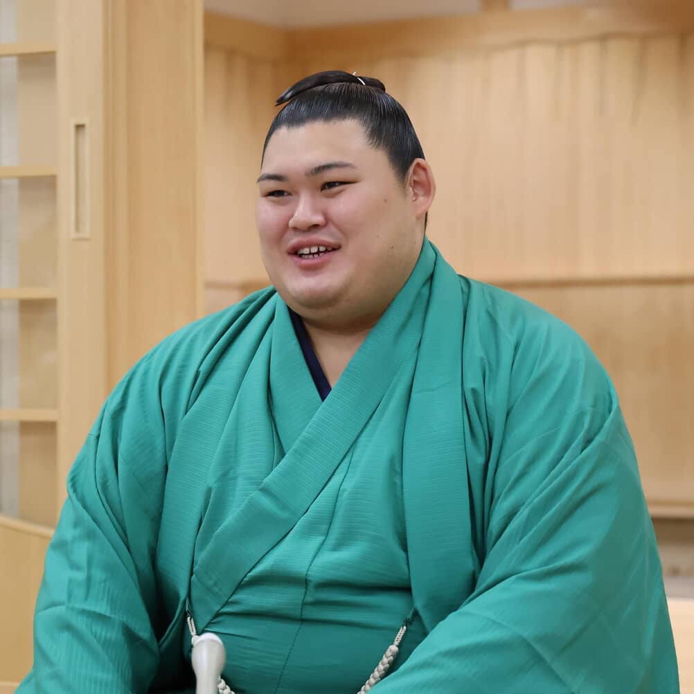 【大相撲】横綱昇進目前の大の里は感謝の人。パレード騎手の高安に「心の広さというか、改めて胸にきた」