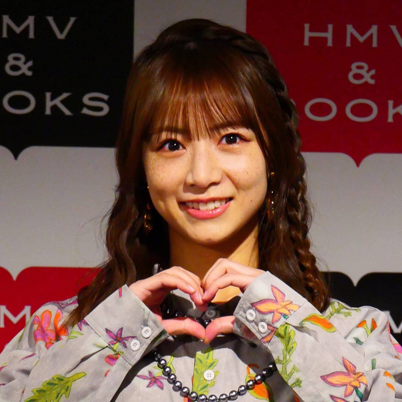 「お互いの大切なわんこ達に導かれ…」元乃木坂46北野日奈子、キマグレンのクレイ勇輝と2期生で初の結婚報告…