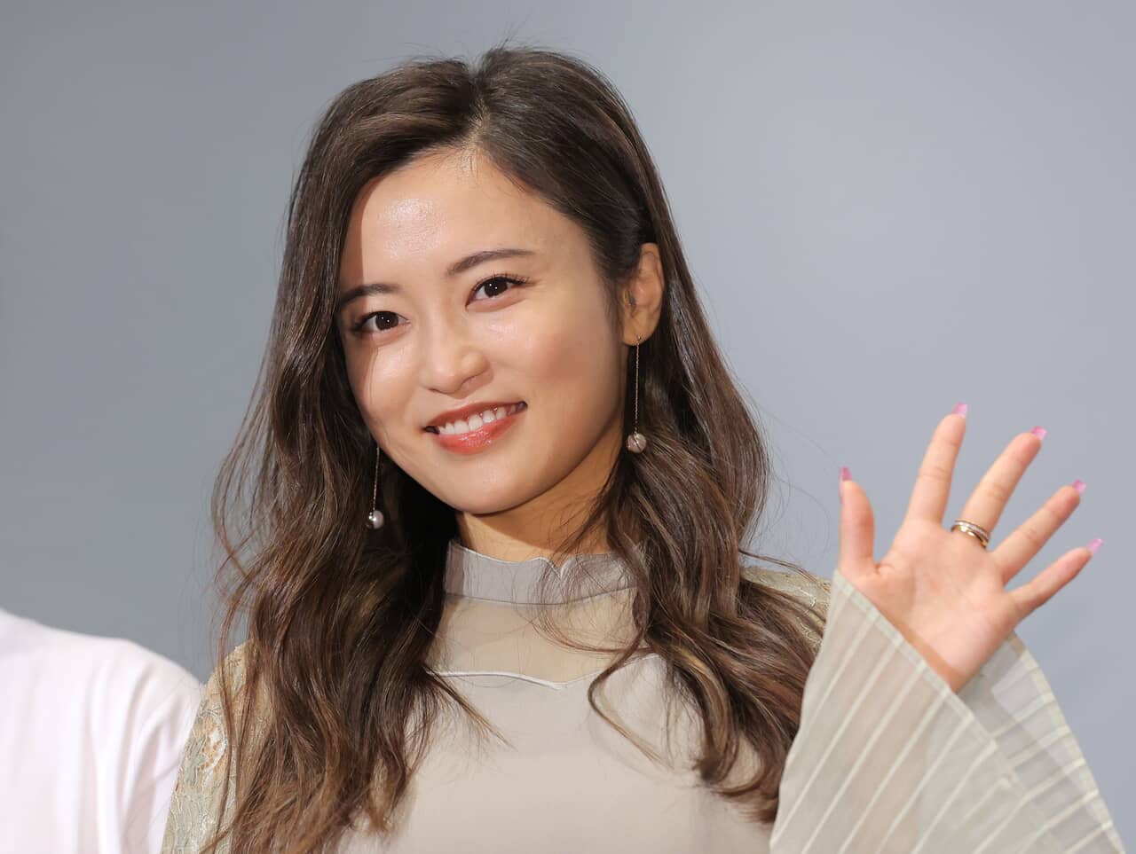 産経ビジュアル,小島瑠璃子