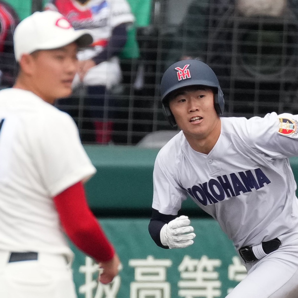 【センバツ】名門復活だ！横浜が19年ぶり4度目の優勝。13安打11得点で智弁和歌山蹴散らす