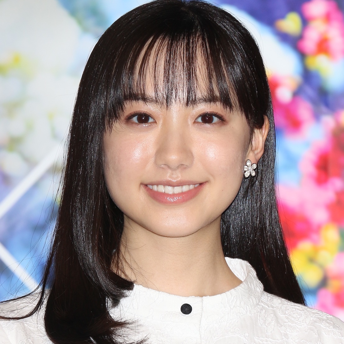 女優・芦田愛菜が願う地球の未来と「植物には感情がある」を表現したデザイン