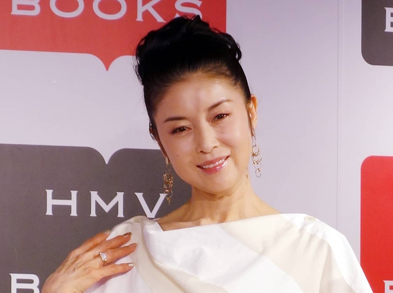 産経ビジュアル,藤あや子