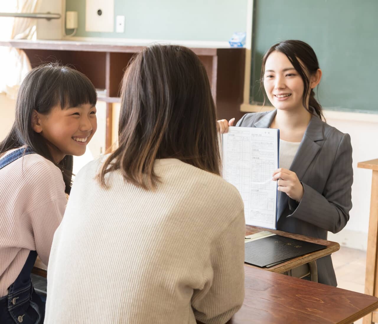 学校の当たり前『通知表』を廃止して喜ぶのは短絡的すぎませんか【西岡正樹】